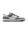MIB6399　DUNK LOW RETRO SE　001COL GY/WHT　695806-0001