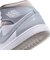 MHF3216　AIR JORDAN 1 MID SE　100WHT/COL GY　690664-0001