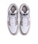 MHF3216　AIR JORDAN 1 MID SE　100WHT/COL GY　690664-0001