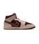 WIQ7607　W AIR JORDAN 1 MID SE　200CACWOW/PRLWH　721533-0001