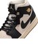 WIO0760　W AIR JORDAN 1 MID SE　001OFFNOR/CHALK　716317-0001