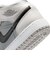 KHV4400　225-25AIR JORDAN 1 MID SE　014PTNDST/BLCHL　704082-0001