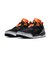 MFQ1759　JORDAN SPIZIKE LOW　008BLK/BLK/STR　690661-0008