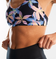 【オンラインストア・直営店限定】Roxy HEART INTO IT BRA PT ウィメンズ ブラトップ パイナップル柄