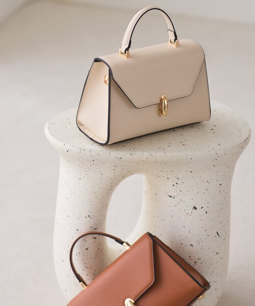 楕円金具ワンハンドルバッグ/2WAY｜ビスの通販｜&mall（アンドモール