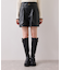 レザーショートパンツ