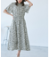 【emur/エミュール】マーガレット柄シャーリングワンピース
