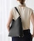 me fit BAG ミドルプラス・ワンショルダーフィットバッグ