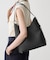 me fit BAG ミドルプラス・ワンショルダーフィットバッグ
