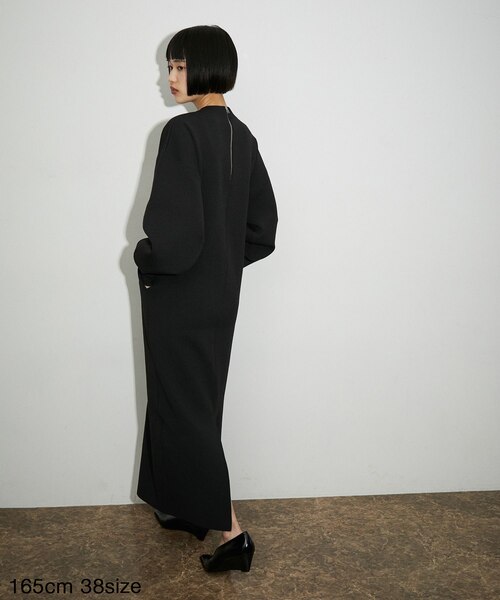 定番人気】フォルムニットワンピース｜アダムエロペの通販