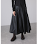 シンセティックレザーフレアスカート