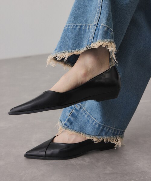 ポインテッドトゥフラットパンプス｜アダムエロペの通販｜&mall