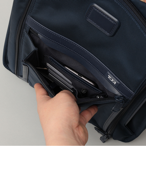 ▶︎【美品】TUMI アウトレット限定3wayモデル SHIPS別注】TUMI: 完全別注モデル『ALPHA 3』ミッド 3WAY バッグ