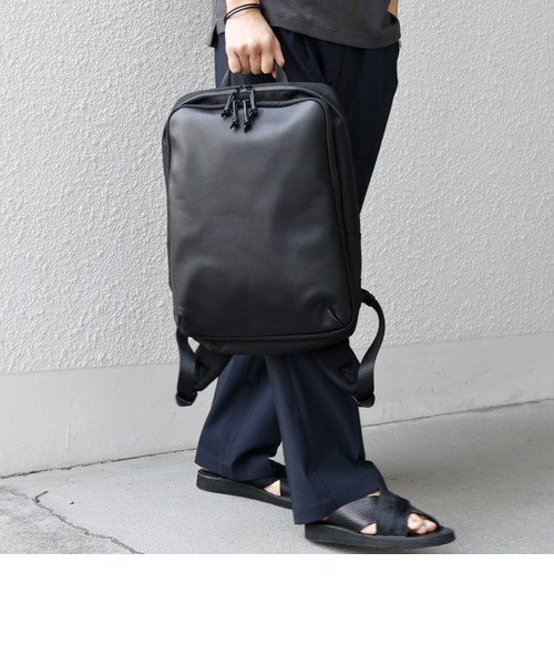 廃盤　新品　スタークインダストリーズ　24L はっ水加工　バッグパック 廃盤 新品 スタークインダストリーズ 24L はっ水加工 バッグ