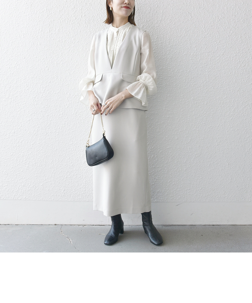 SHIPS any　洗濯機可能　ダブルクロス Vネック ペプラム ワンピース 追加予約》SHIPS any:〈洗濯機可能〉ダブルクロス Vネック