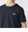 FRED PERRY: M1588 TWIN TIPPED Tシャツ