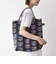 《一部追加予約》BINDU: A4 デザイン ジャカード トート バッグ