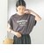 　《一部予約》メルティ コットン プリント ロゴ ショート スリーブ Tシャツ