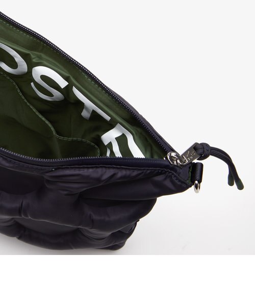 パデッドナイロン ゴルフボールエフェクトショルダーバッグ｜ラコステ