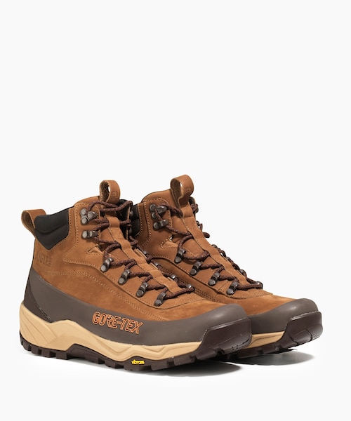 GORE-TEX ゴアテックス オーバートラック ハイキングシューズ