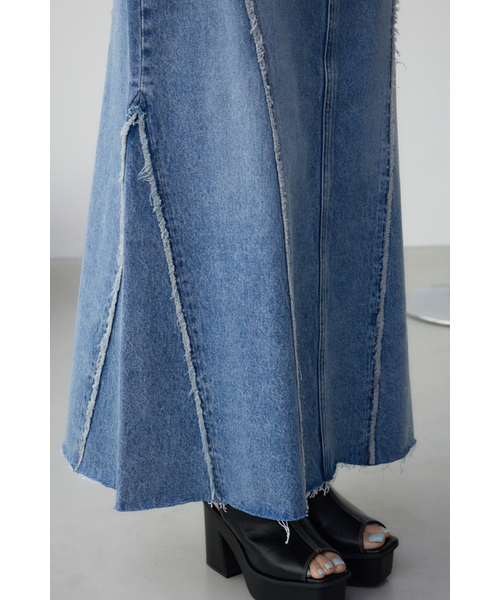 AZUL DENIM フリンジ切替デニムスカート｜アズールバイマウジー