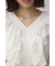 ラッフルショルダーブラウス