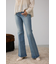 AZUL DENIM センタープレスセミフレアデニム