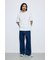 エンボスロゴTシャツ