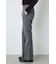 VENUSセンタープレスフレアパンツ