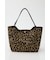 SKINNY HANDLE TOTE バッグ