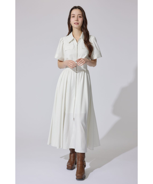 美品★リエンダ　Mサイズ　【AKB48 千葉恵里さん着用】バストフレアワンピース AKB48 千葉恵里さん着用】バストフレアワンピース 秋服