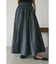 タフタボリュームフレアスカート