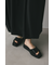 プラットフォームサンダル
