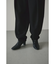 バックオープンフォルムパンツ