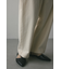 アウトドットフォルムパンツ