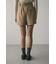 フォルムショートパンツ
