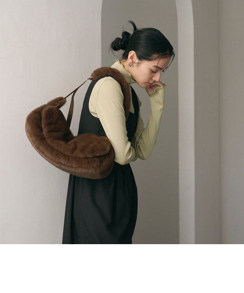 別注】＜NOMADIS＞LUCK フェイクファー ショルダーバッグ