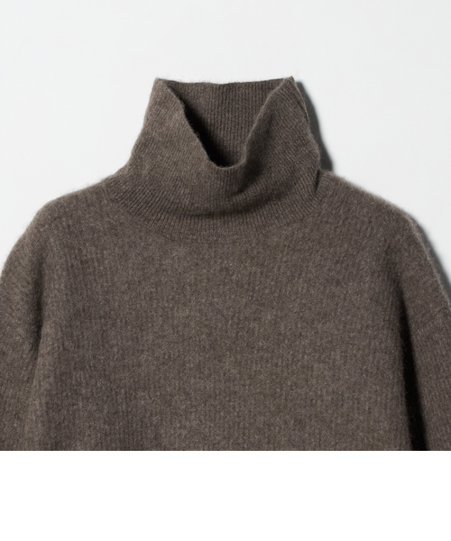 ヘアリー ヤク アゼ タートルニット｜ビューティー＆ユース