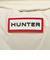 ＜HUNTER＞フレイムド パファー ホーボー バッグ （ミディ）