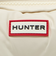 ＜HUNTER＞フレイムド パファー ホーボー バッグ （ミディ）