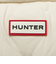 ＜HUNTER＞フレイムド パファー ホーボー バッグ （ラージ）