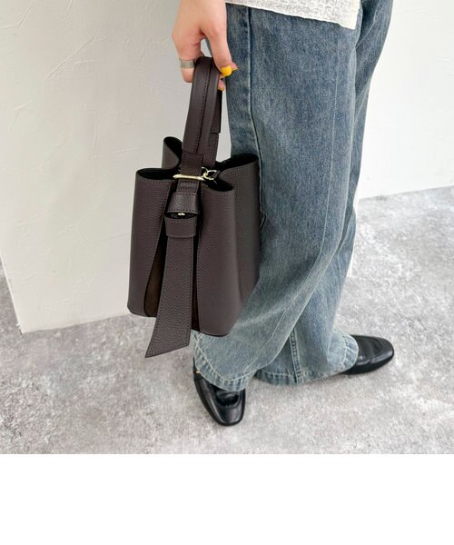 新品　【AULENTTI/オウレンティ】マルチWAYレザーバケツバッグ AULENTTI/オウレンティ】マルチWAYレザーバケツバッグ｜フレディ