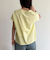 袖折り返しちびロゴTシャツ