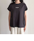 袖折り返しちびロゴTシャツ