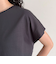 袖折り返しちびロゴTシャツ