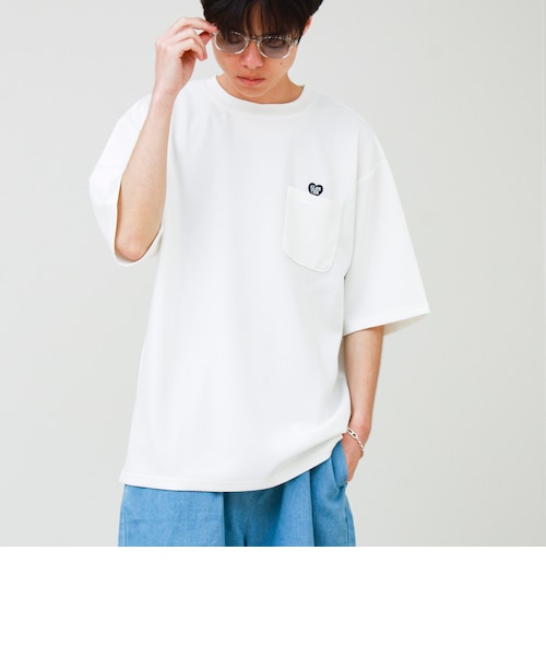 Butcher Products ロゴ ポケT 40 ホワイト ユニセックスで着たい】接触冷感ハート刺繍ポケTEE｜フレディ