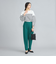 イージービューティーテーパードパンツ（WEB限定サイズ）
