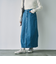 カーブデニムスカート