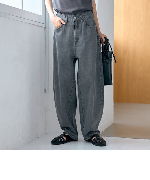 バックベルト付き カーブシルエット ワイドデニムパンツ｜コーエンの