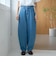 バックベルト付き カーブシルエット ワイドデニムパンツ